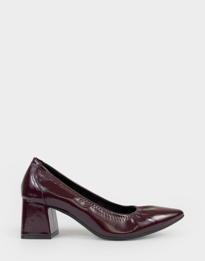 Women's Pump in Merlot Stretch Crinkle Patent | Aerosoles Shoes