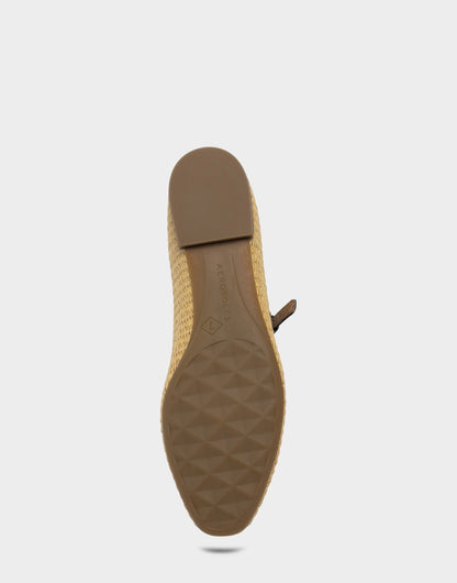 Women's Casual Flat in Natural/Black Basket Raffia | Aerosoles New