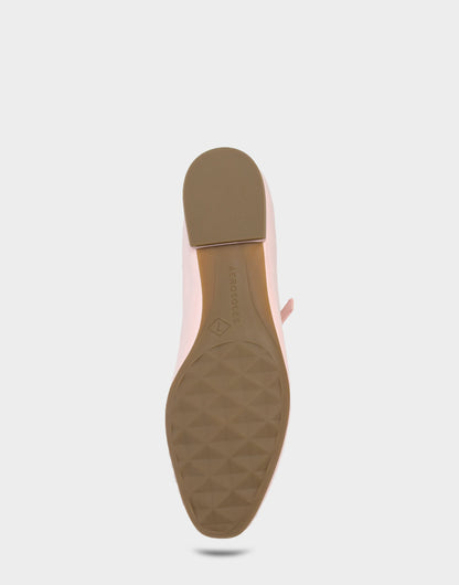 Women's Casual Flat in Pale Pink Faux Crinkle Patent | Aerosoles New