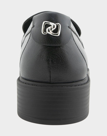 Women's Tailored Loafer in Black Leather | Aerosoles Shoes