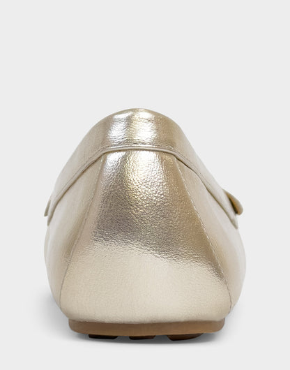 Women's Driver in Soft Gold Faux Leather | Aerosoles Shoes