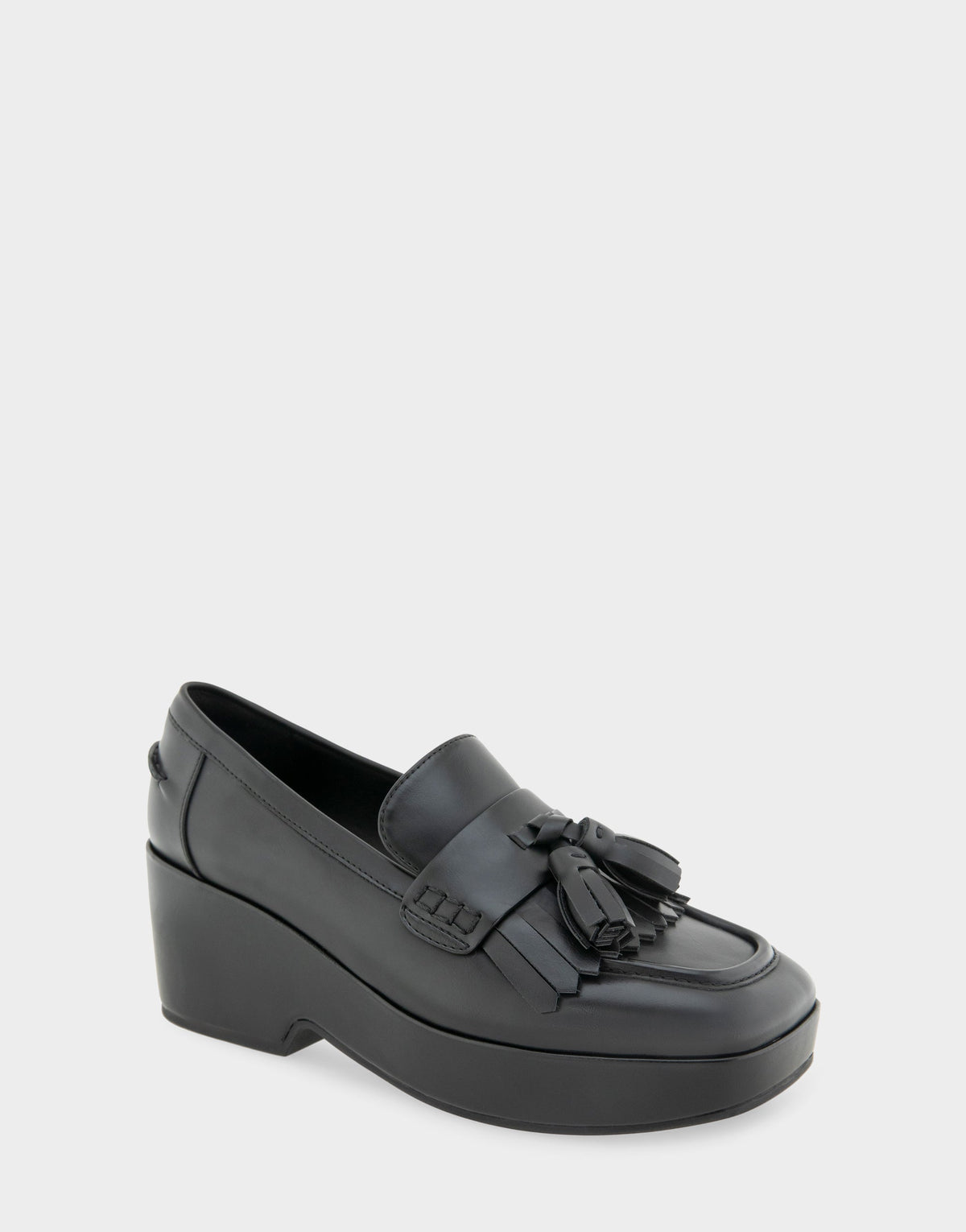Women's Flatform Loafer in Black Faux Leather | Aerosoles Shoes