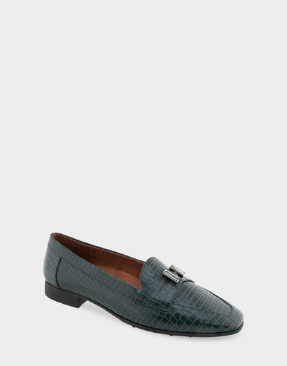 Women's Tailored Loafer in Pine Embossed Croco | Aerosoles Shoes
