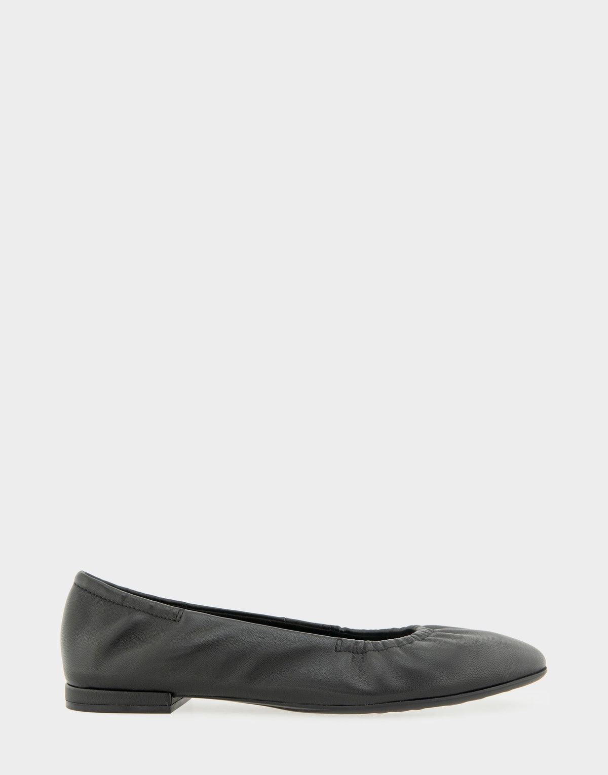 Women's Ballet Flat in Black Leather | Aerosoles Shoes