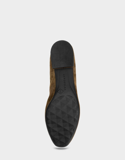 Women's Ballet Flat in Mocha Suede | Aerosoles Shoes