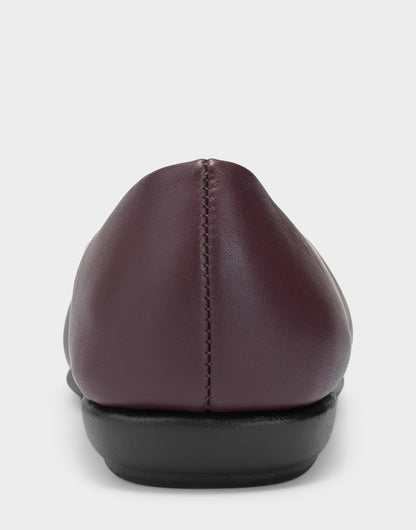 Women's Ballet Flat in Fig Faux Leather | Aerosoles Shoes