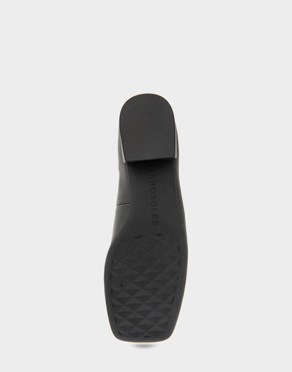 Women's Square Toe Flat in Black Leather | Aerosoles Shoes
