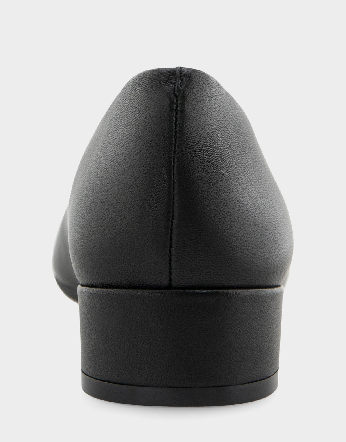Women's Square Toe Flat in Black Leather | Aerosoles Shoes