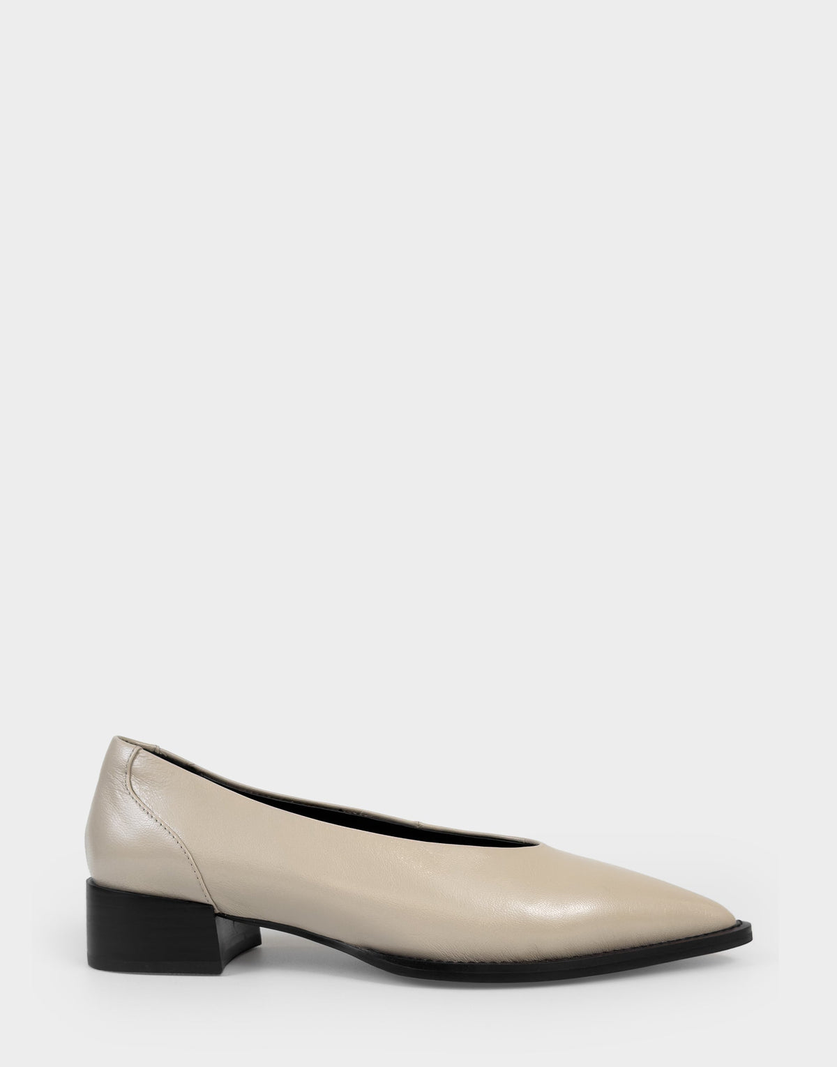 Women's Tailored Flat in Stone Leather | Aerosoles Shoes