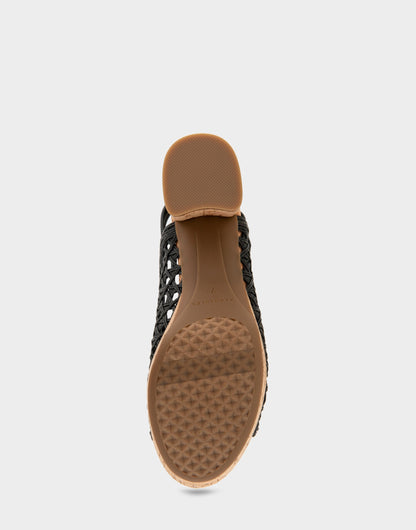 Comfortable Women's Platform Sandals in Black Embroidered Raffia Fabric | Aerosoles Shoes