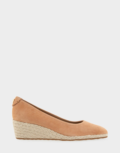 Comfortable Women's Wedge Heels in Tan Suede | Aerosoles Shoes