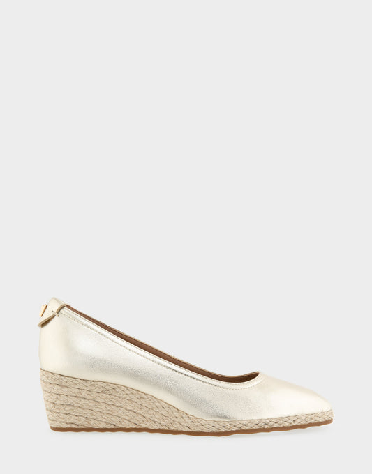 Comfortable Women's Wedge Heels in Soft Gold Leather | Aerosoles Shoes