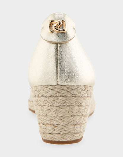 Comfortable Women's Wedge Heels in Soft Gold Leather | Aerosoles Shoes