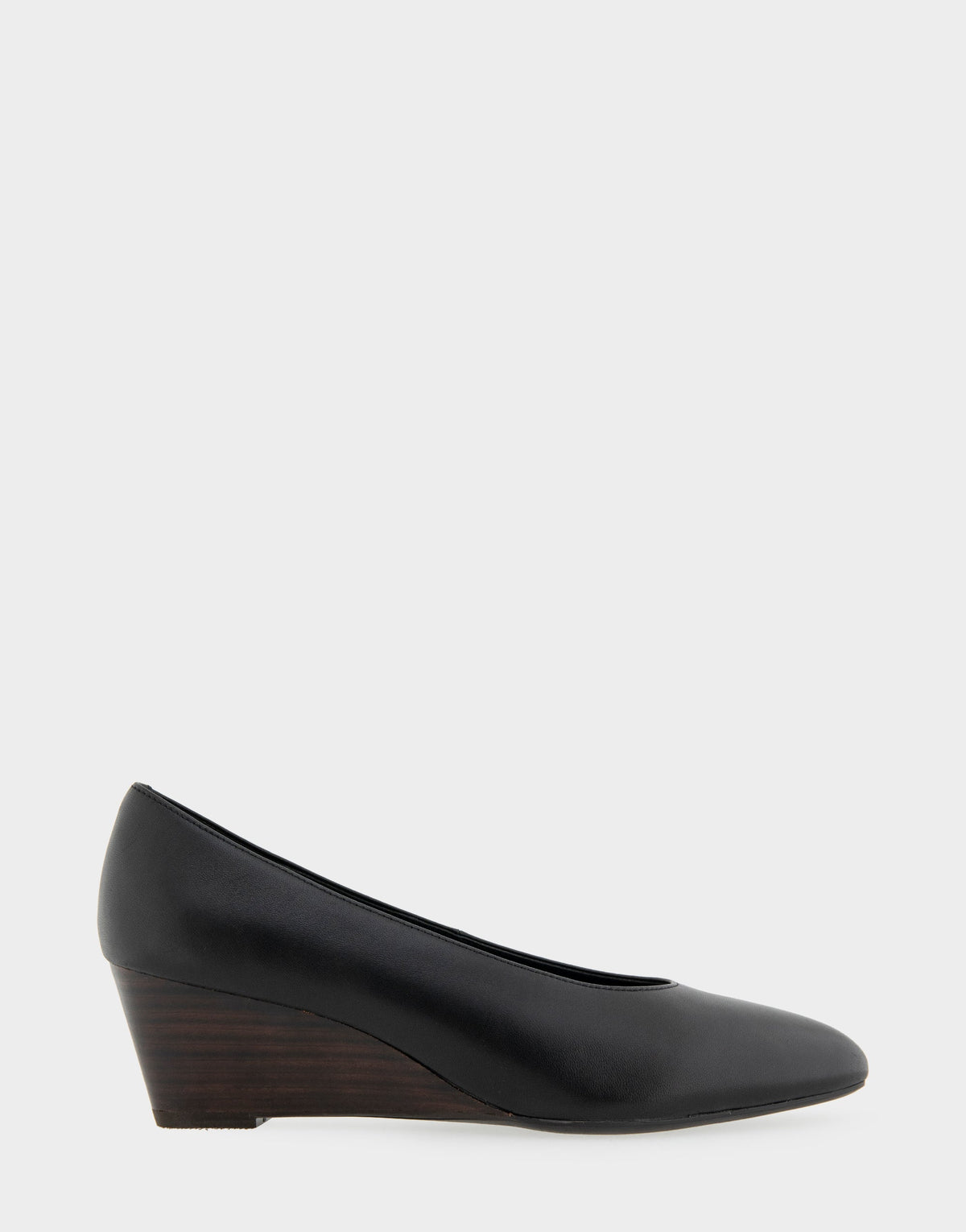 Comfortable Women's Wedge Heels in Black Leather | Aerosoles Shoes