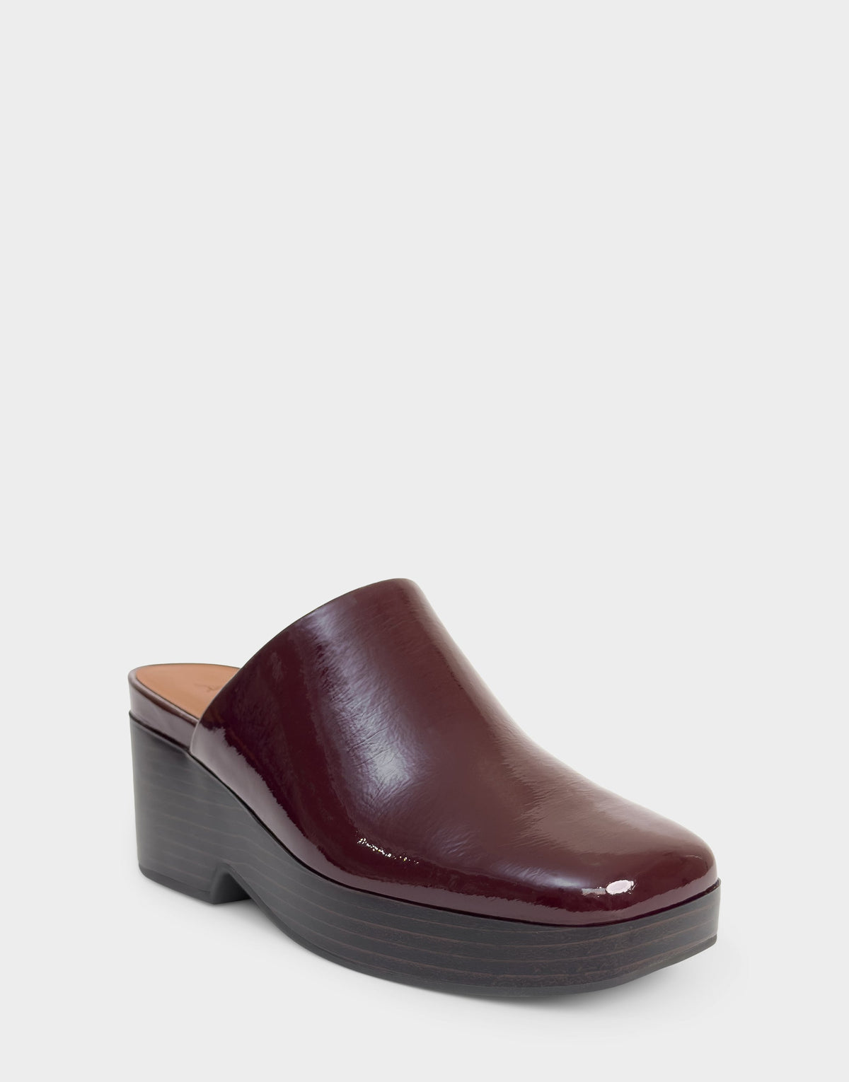 Comfortable Women's Clog in Merlot Crinkle Patent | Aerosoles Shoes