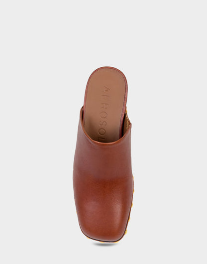 Comfortable Women's Clog In Brown Leather | Aerosoles Shoes