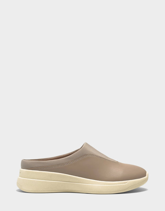 Comfortable Women's Mule in Natural Faux Leather/neoprene | Aerosoles Shoes