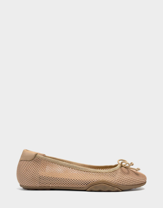 Comfortable Women's Sneaker in Natural Mesh | Aerosoles Shoes