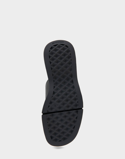 Comfortable Women's Walking Sandal in Black Leather | Aerosoles Shoes