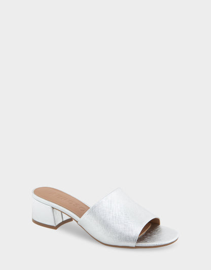 Comfortable Women's Slide Sandals in Silver Metallic Textured Faux Leather | Aerosoles Shoes